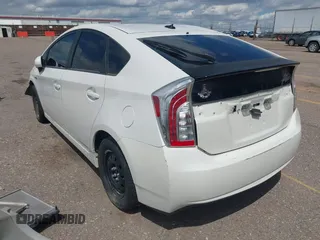 2013 Toyota Prius One z VIN JTDKN3DU0D5613429, wystawiony jako IAAI lot #42360759 z przebiegiem 254 105 mil mil oraz . Historia ofert i sprzedaży dostępna na DreamBid. Obrazek 3.