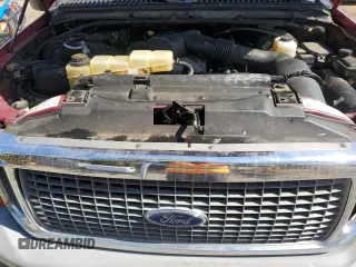 2001 Ford Excursion XLT with VIN 1FMNU41S11EC37131, listed as a Copart auction lot 52446135 with 259,619 mi miles and Clean Title. Bid and sale history available at DreamBid. Image 11.
