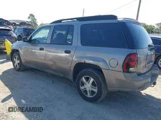 2006 Chevrolet TrailBlazer LS with VIN 1GNET16S166172112, listed as a IAAI auction lot 42070223 with 196,573 mi miles and . Bid and sale history available at DreamBid. Image 3.
