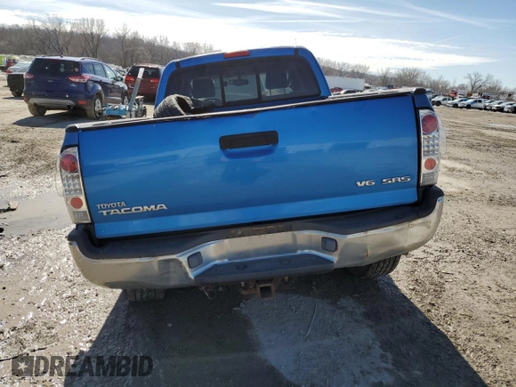 2006 Toyota Tacoma with VIN 5TEUU42N66Z158177, listed as a Copart auction lot 46670645 with 264,522 mi miles and Salvage Title. Bid and sale history available at carsss.com. Image 6.