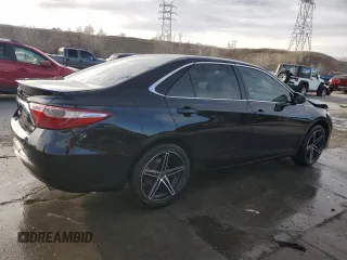 2017 Toyota Camry XLE with VIN 4T1BF1FK0HU793466, listed as a Copart auction lot 48398345 with 97,381 mi miles and Salvage Title. Bid and sale history available at DreamBid. Image 3.