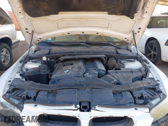 2007 BMW 3 Series 328i with VIN WBAWB33527PV71646, listed as a IAAI auction lot 42406681 with 232,035 mi miles and . Bid and sale history available at DreamBid. Image 9.