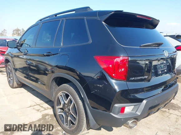 2023 Honda Passport Elite z VIN 5FNYF8H01PB005725, wystawiony jako IAAI lot #41457435 z przebiegiem 39 562 mil mil oraz . Historia ofert i sprzedaży dostępna na DreamBid. Obrazek 3.