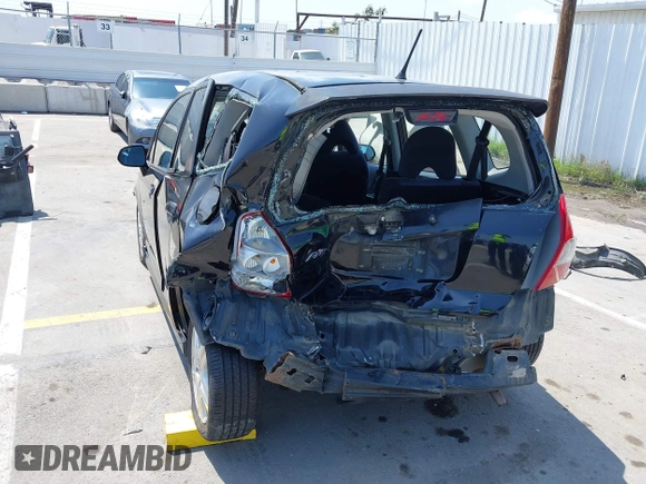 2007 Honda Fit Sport with VIN JHMGD38677S050534, listed as a IAAI auction lot 42382491 with 157,246 mi miles and . Bid and sale history available at DreamBid. Image 6.