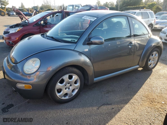 2002 Volkswagen New Beetle GLS with VIN 3VWCB21C02M430653, listed as a Copart auction lot 87272224 with NaN miles and Clean Title. Bid and sale history available at carsss.com. Image 1.