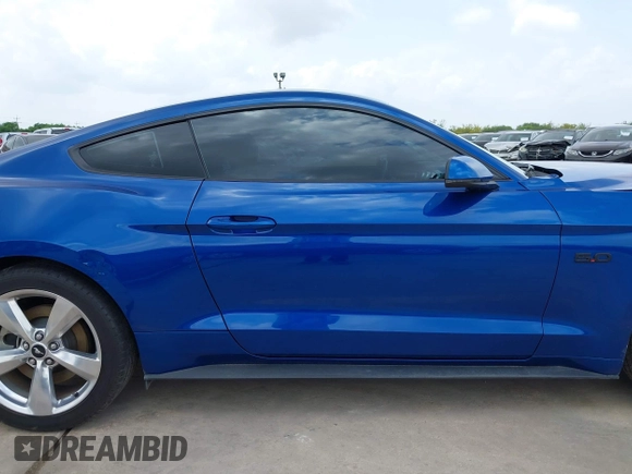 2018 Ford Mustang GT z VIN 1FA6P8CF6J5103891, wystawiony jako IAAI lot #42088550 z przebiegiem 64 530 mil mil oraz . Historia ofert i sprzedaży dostępna na DreamBid. Obrazek 14.