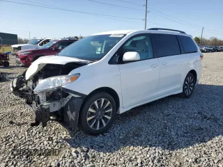 2018 Toyota Sienna LE with VIN 5TDJZ3DC0JS209656, listed as a Copart auction lot 45053565 with 90,516 mi miles and Salvage title. Bid and sale history available at DreamBid. Image 1.