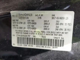 2005 Dodge Ram 1500 SLT with VIN 1D7HA18D45S281797, listed as a IAAI auction lot 42039050 with 208,245 mi miles. Bid and sale history available at carsss.com. Image 9.