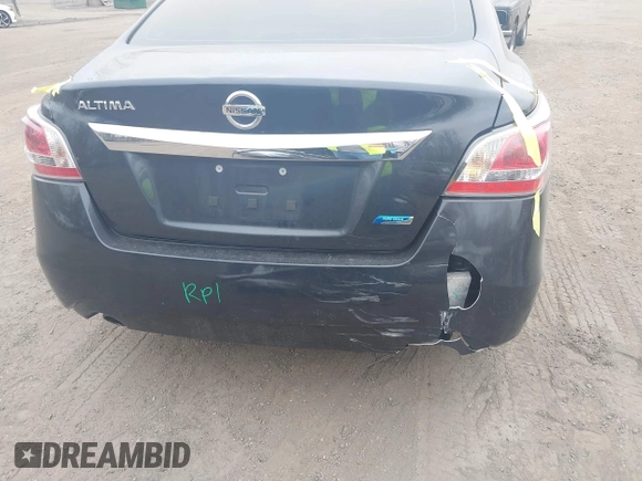 2014 Nissan Altima 2.5 S with VIN 1N4AL3AP0EC135046, listed as a IAAI auction lot 41779259 with 84,724 mi miles. Bid and sale history available at carsss.com. Image 6.