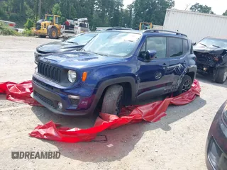 2020 Jeep Renegade Latitude with VIN ZACNJABB5LPL87163, listed as a IAAI auction lot 40948221 with 118,125 mi miles and . Bid and sale history available at DreamBid. Image 2.