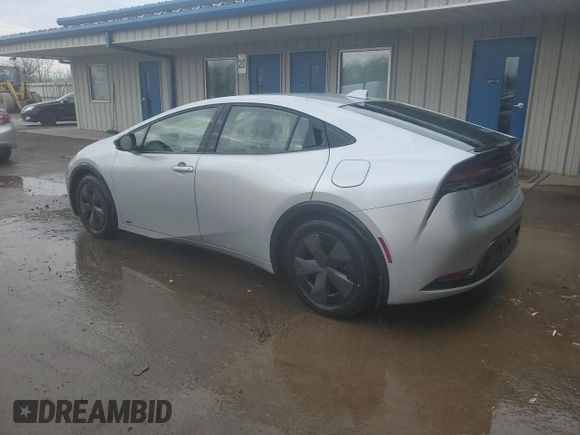 2024 Toyota Prius LE with VIN JTDADABU4R3020066, listed as a Copart auction lot 50028595 with 4,532 mi miles and Salvage Title. Bid and sale history available at carsss.com. Image 2.