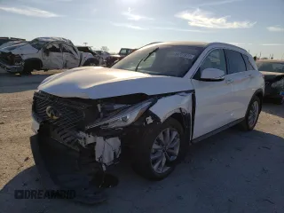 2021 Infiniti QX50 LUXE with VIN 3PCAJ5BB8MF117846, listed as a Copart auction lot 66727872 with 10,630 mi miles. Bid and sale history available at carsss.com. Image 2.