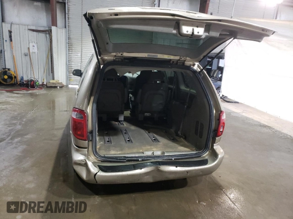 2003 Dodge Caravan Sport with VIN 2D4GP44R43R389281, listed as a Copart auction lot 47813435 with 185,095 mi miles and Clean Title. Bid and sale history available at carsss.com. Image 6.