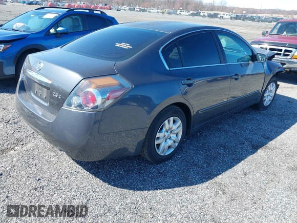 2010 Nissan Altima 2.5 SL with VIN 1N4AL2AP4AN521770, listed as a IAAI auction lot 41833570 with 1 mi miles. Bid and sale history available at carsss.com. Image 4.