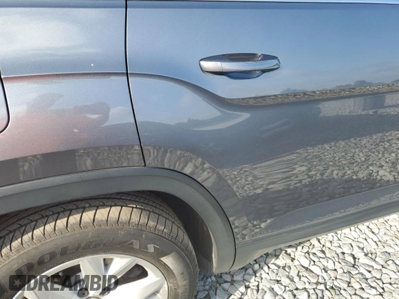 2018 Volkswagen Atlas S with VIN 1V2AP2CA6JC596049, listed as a Copart auction lot 55740605 with 73,298 mi miles and Non repairable. Bid and sale history available at DreamBid. Image 11.