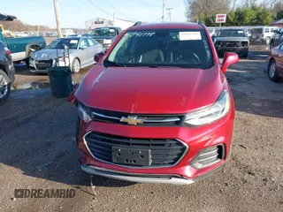 2018 Chevrolet Trax LT with VIN 3GNCJLSB5JL307086, listed as a IAAI auction lot 41941778 with 109,985 mi miles and . Bid and sale history available at carsss.com. Image 12.