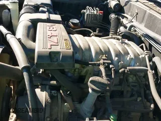 2003 Toyota Tundra Limited with VIN 5TBRT38113S372003, listed as a IAAI auction lot 43301266 with 241,169 mi miles and . Bid and sale history available at DreamBid. Image 19.