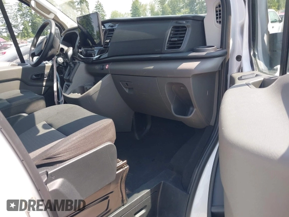 2023 Ford Transit Passenger XL with VIN 1FBAX2Y87PKA89557, listed as a IAAI auction lot 42580341 with 34,151 mi miles and . Bid and sale history available at DreamBid. Image 5.