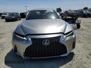 2023 Lexus IS 300 с VIN JTHDA1D2XP5124675, выставлен на аукционе Copart как лот 54183215 с пробегом 27 110 миль миль и Списание • Salvage title. История ставок и продаж доступна на DreamBid. Изображение 5.