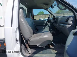 2002 Ford F-250 XL with VIN 1FTNF20L02EC27835, listed as a IAAI auction lot 42239136 with 171,842 mi miles and . Bid and sale history available at DreamBid. Image 8.