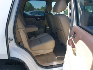 2013 GMC Yukon Denali with VIN 1GKS2EEF6DR308681, listed as a IAAI auction lot 41765321 with 190,321 mi miles. Bid and sale history available at carsss.com. Image 8.