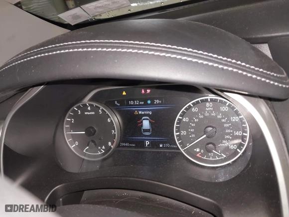 2021 Nissan Murano S with VIN 5N1AZ2AS8MC147057, listed as a IAAI auction lot 41715721 with 29,940 mi miles. Bid and sale history available at carsss.com. Image 7.