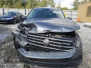 2023 Volkswagen Tiguan S z VIN 3VVFB7AX7PM113607, wystawiony jako Copart lot #71402454 z przebiegiem 23 801 mil mil oraz Szkoda całkowita • Salvage title. Historia ofert i sprzedaży dostępna na DreamBid. Obrazek 5.