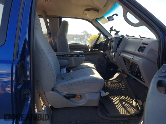 1999 Ford F-250 XL с VIN 1FTNX21F0XEA21055, выставлен на аукционе IAAI как лот 41337200 с пробегом 173 431 миль миль и . История ставок и продаж доступна на DreamBid. Изображение 5.