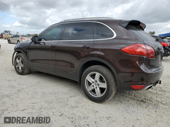 2014 Porsche Cayenne Diesel with VIN WP1AF2A2XELA35311, listed as a Copart auction lot 49814455 with 90,864 mi miles and Salvage title. Bid and sale history available at DreamBid. Image 2.