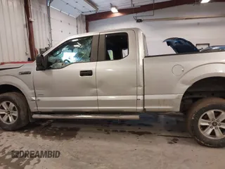 2015 Ford F-150 XLT with VIN 1FTEX1EP1FFD12282, listed as a IAAI auction lot 41743075 with 180,389 mi miles. Bid and sale history available at carsss.com. Image 14.