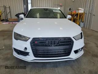 2017 Audi S7 Premium Plus with VIN WAUWFAFC9HN111299, listed as a Copart auction lot 68678244 with 67,686 mi miles and Salvage Title. Bid and sale history available at carsss.com. Image 5.