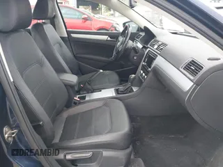 2012 Volkswagen Passat SE z VIN 1VWBP7A39CC056590, wystawiony jako IAAI lot #41879975 z przebiegiem 76 125 mil mil oraz . Historia ofert i sprzedaży dostępna na DreamBid. Obrazek 5.