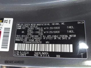 2024 Lexus TX with VIN 5TDAAAA62RS008458, listed as a IAAI auction lot 41619436 with 7,694 mi miles. Bid and sale history available at carsss.com. Image 9.
