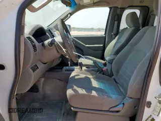 2017 Nissan Frontier S z VIN 1N6BD0CT3HN710802, wystawiony jako Copart lot #57253945 z przebiegiem 185 915 mil mil oraz Tytuł czysty. Historia ofert i sprzedaży dostępna na DreamBid. Obrazek 7.