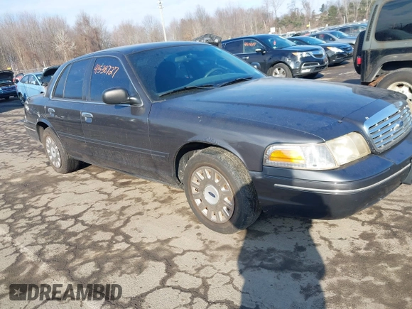 2005 Ford Police Interceptor z VIN 2FAHP71W95X170821, wystawiony jako IAAI lot #41538727 z przebiegiem 115 722 mil mil oraz . Historia ofert i sprzedaży dostępna na DreamBid. Obrazek 1.