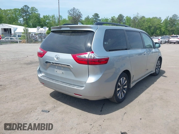 2020 Toyota Sienna XLE Auto Access Seat with VIN 5TDYZ3DC8LS029598, listed as a IAAI auction lot 42141922 with 47,347 mi miles and . Bid and sale history available at DreamBid. Image 4.