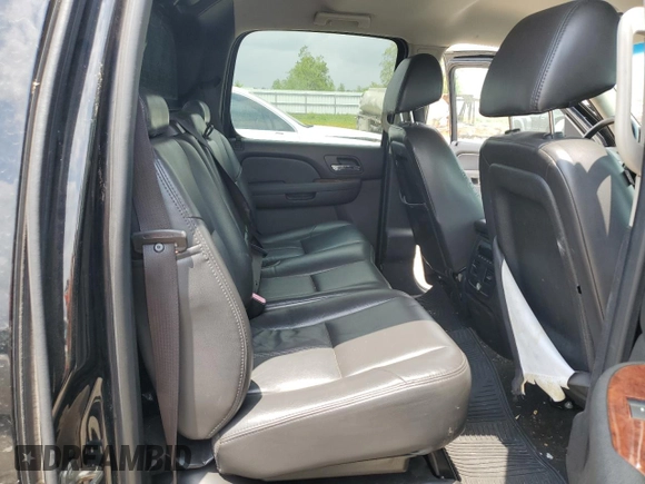 2013 Chevrolet Avalanche LS with VIN 3GNMCEE06DG182147, listed as a Copart auction lot 54885575 with 148,952 mi miles and Salvage title. Bid and sale history available at DreamBid. Image 10.