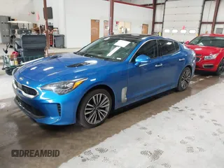 2018 Kia Stinger Premium with VIN KNAE25LA5J6017132, listed as a IAAI auction lot 42163195 with 176,947 mi miles. Bid and sale history available at carsss.com. Image 17.