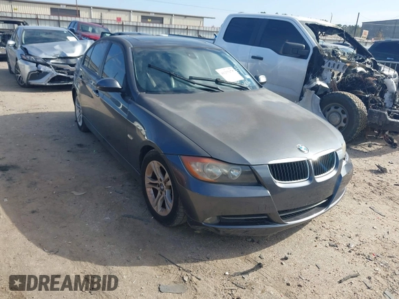 2008 BMW 3 Series 328i with VIN WBAVA37558NL48006, listed as a IAAI auction lot 41255475 with 95,038 mi miles. Bid and sale history available at carsss.com. Image 1.