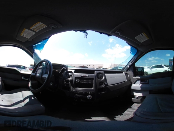 2014 Ford F-150 XL with VIN 1FTMF1CM0EFA43441, listed as a IAAI auction lot 42526218 with 232,421 mi miles and . Bid and sale history available at DreamBid. Image 18.