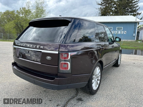 2020 Land Rover Range Rover HSE with VIN SALGS2RUXLA598308, listed as a Copart auction lot 56398735 with 132,979 mi miles and Clean Title. Bid and sale history available at DreamBid. Image 4.