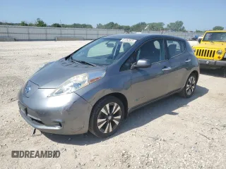 2015 Nissan LEAF S with VIN 1N4AZ0CP7FC305804, listed as a Copart auction lot 61262525 with 68,724 mi miles and Salvage title. Bid and sale history available at DreamBid. Image 1.