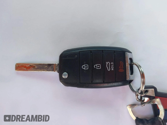 2016 Kia Optima LX with VIN 5XXGT4L3XGG008098, listed as a IAAI auction lot 42355830 with 203,517 mi miles and . Bid and sale history available at DreamBid. Image 11.