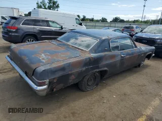 1966 Chevrolet Caprice z VIN 166476N106864, wystawiony jako Copart lot #63774254 z przebiegiem 78 641 mil mil oraz Czysty tytuł • Clean title. Historia ofert i sprzedaży dostępna na DreamBid. Obrazek 3.