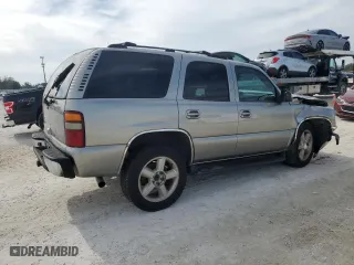 2000 Chevrolet New Tahoe LT with VIN 1GNEC13T5YJ199083, listed as a Copart auction lot 86893824 with 279,013 mi miles and Non Repairable. Bid and sale history available at carsss.com. Image 3.