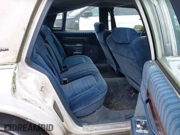 1990 Chevrolet Caprice z VIN 1G1BU54E9LA105479, wystawiony jako IAAI lot #42277687 z przebiegiem 30 947 mil mil oraz . Historia ofert i sprzedaży dostępna na DreamBid. Obrazek 8.