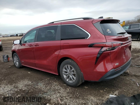 2021 Toyota Sienna LE с VIN 5TDKRKEC8MS065338, выставлен на аукционе Copart как лот 55224075 с пробегом 58 874 миль миль и Списание • Salvage title. История ставок и продаж доступна на DreamBid. Изображение 2.