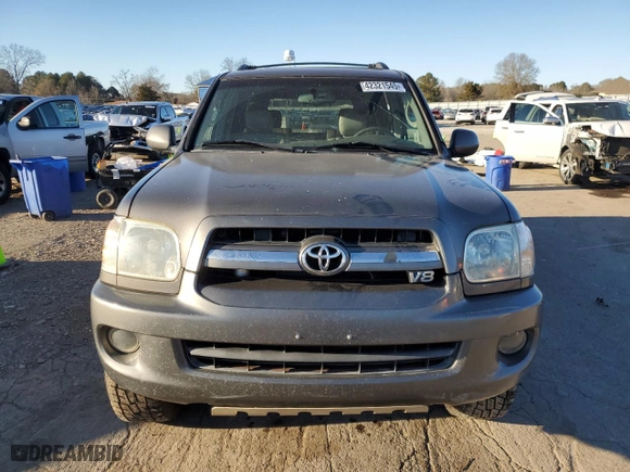 2006 Toyota Sequoia Limited with VIN 5TDBT48A86S268207, listed as a Copart auction lot 42321545 with 245,352 mi miles and Salvage Title. Bid and sale history available at carsss.com. Image 5.