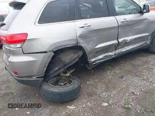 2017 Jeep Grand Cherokee 75th Anniversary с VIN 1C4RJEAG3HC669080, выставлен на аукционе IAAI как лот 41972337 с пробегом 169 054 миль миль и . История ставок и продаж доступна на DreamBid. Изображение 6.