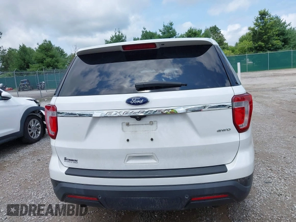 2019 Ford Explorer с VIN 1FM5K8B89KGA77652, выставлен на аукционе IAAI как лот 42644249 с пробегом 99 130 миль миль и . История ставок и продаж доступна на DreamBid. Изображение 16.
